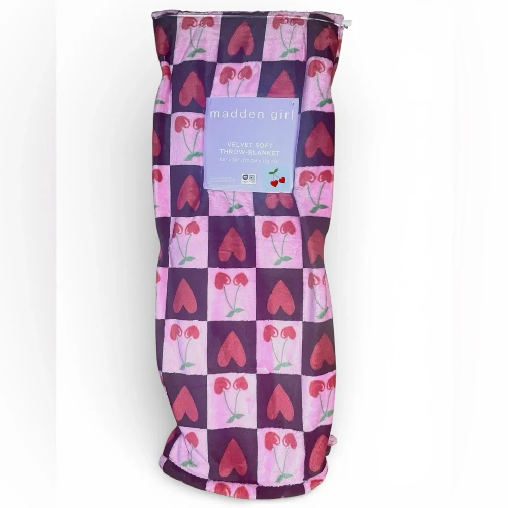 MADDEN GIRL Checkered Cherries Velvet Throw Pink Red Hearts Cherry 50x60 NEW NWT